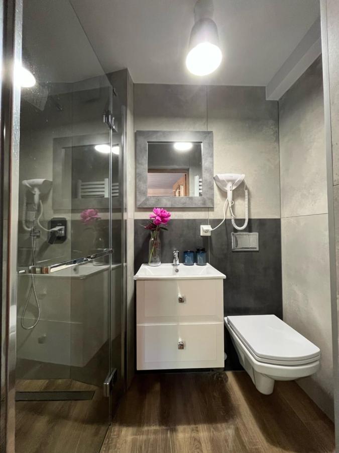 Pokoje Goscinne U Naglaka Willa Zab Ngoại thất bức ảnh